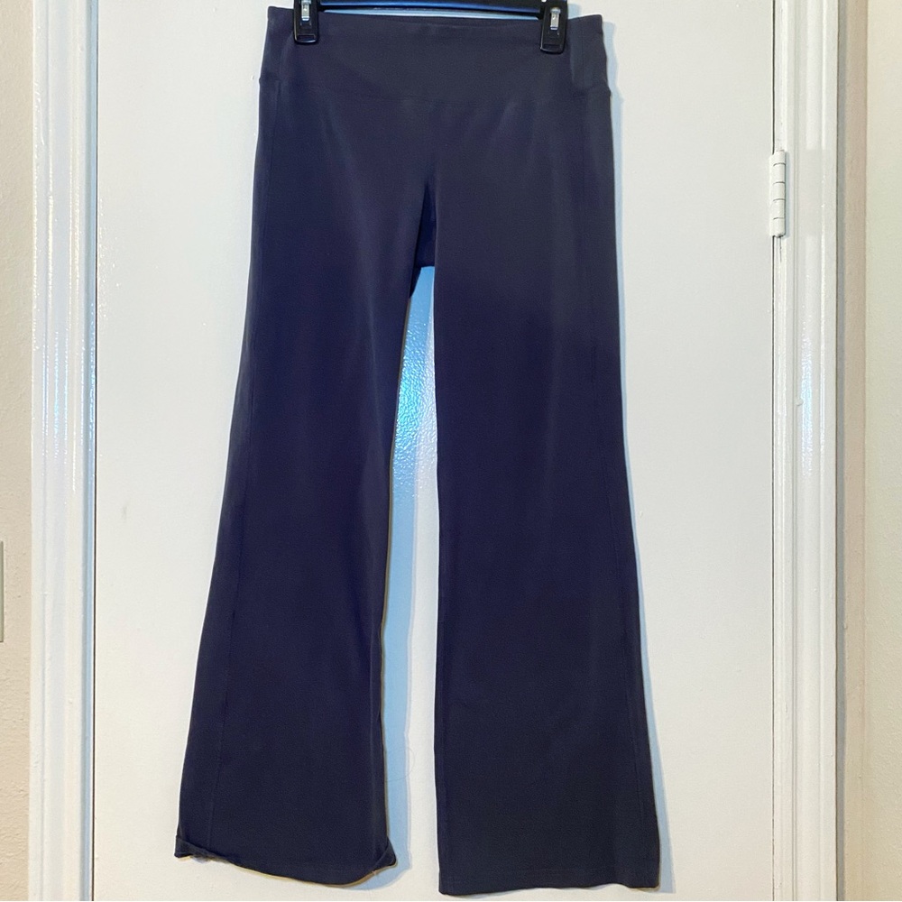 Athleta Gray Flared Leggings size M